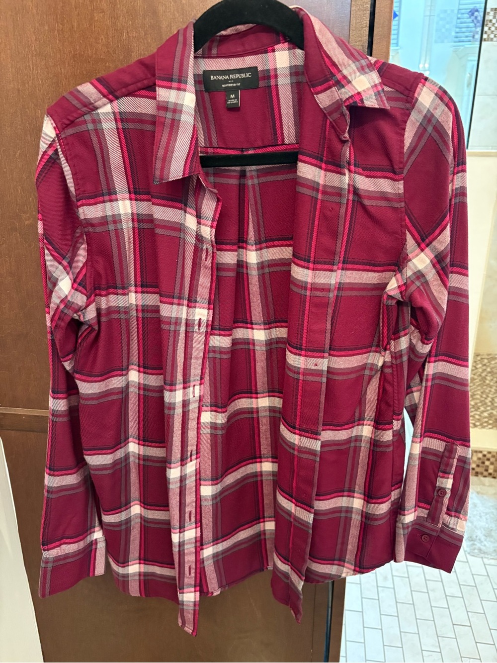 Banana Republic Women’s Burgundy Plaid Button-Up Shirt